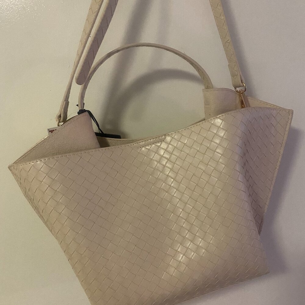 House of Harlow Woven Purse - Beige/Cream